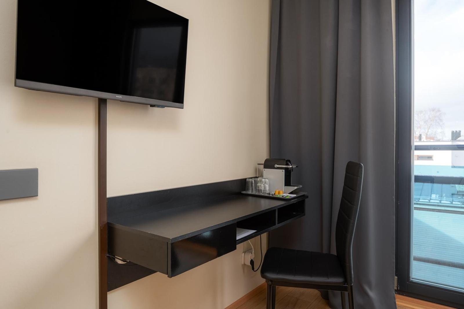 Hotell Tammsaare Parnu Luaran gambar