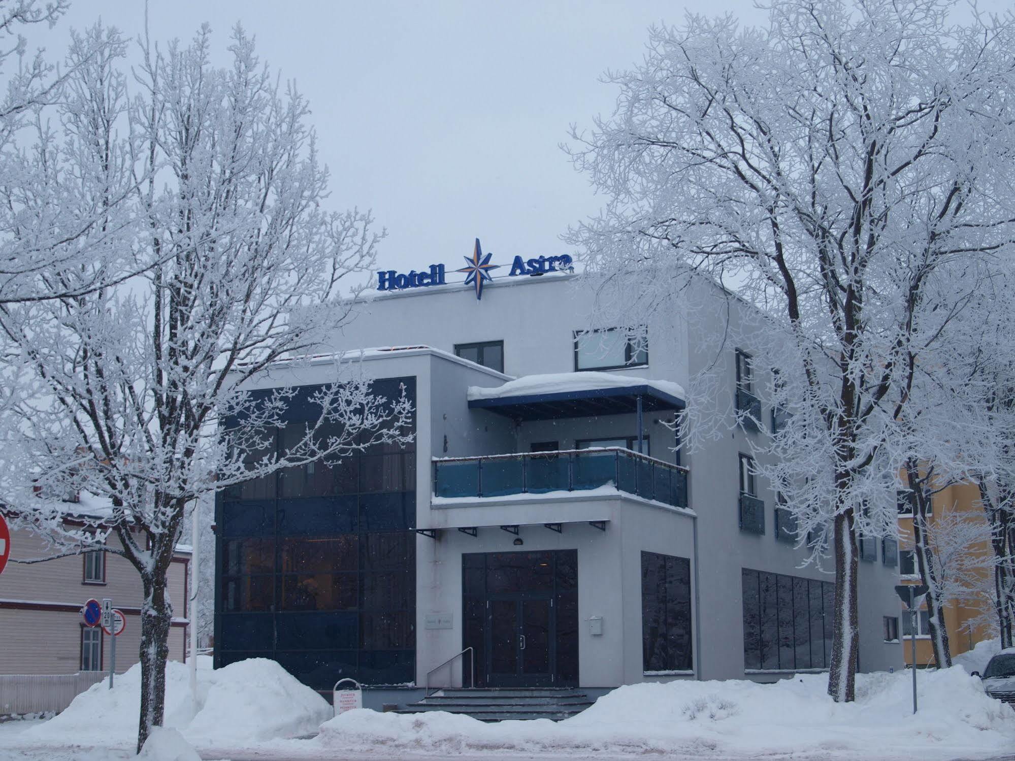 Hotell Tammsaare Parnu Luaran gambar